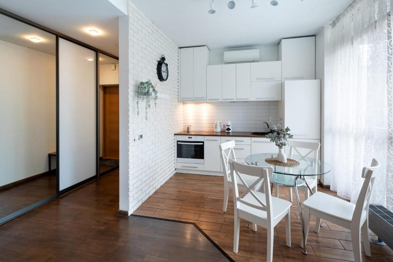 Ziedondarza Park One Bedroom Apartment With Balcony Рига Экстерьер фото